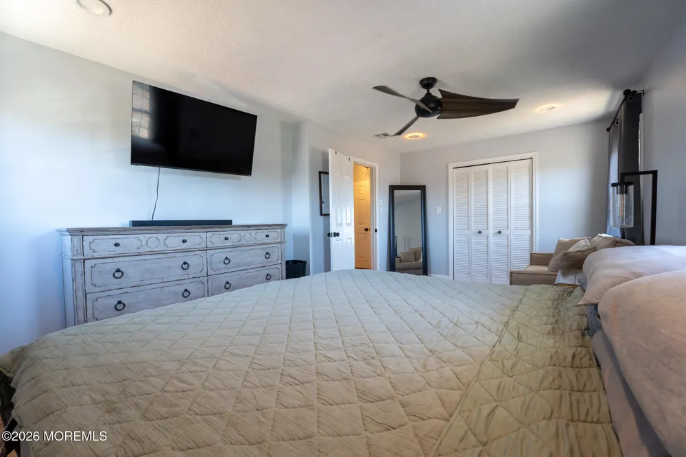 406 Lawrence Drive Lanoka Harbor, NJ 08734
