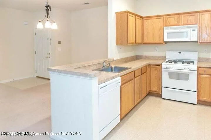 326 Sophee Lane Lakewood, NJ 08701