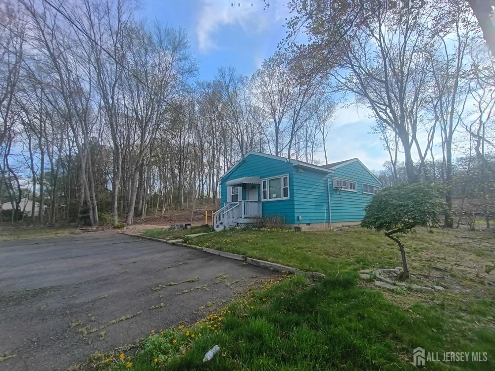 90 Springhill Road Old Bridge, NJ 07747