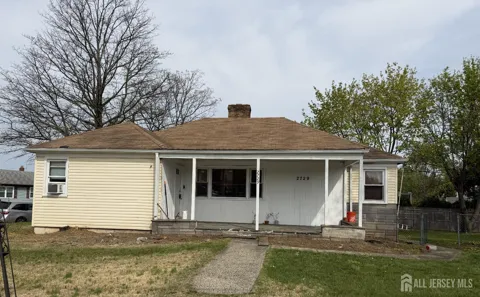 2729 Woodbridge Avenue