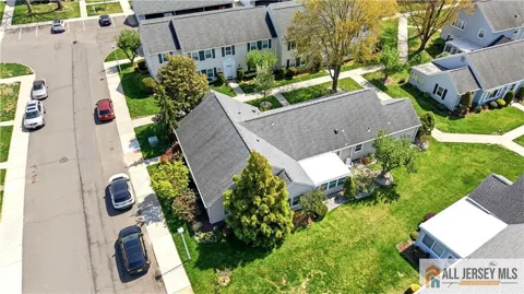 272 Middlebury Lane #272C