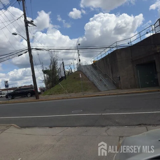 399 North Avenue Dunellen, NJ 08812