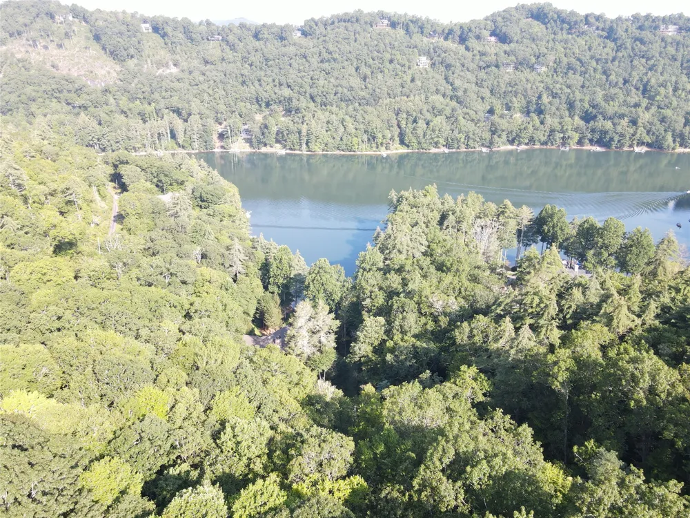 9 Old Forester Trail Cullowhee, NC 28723