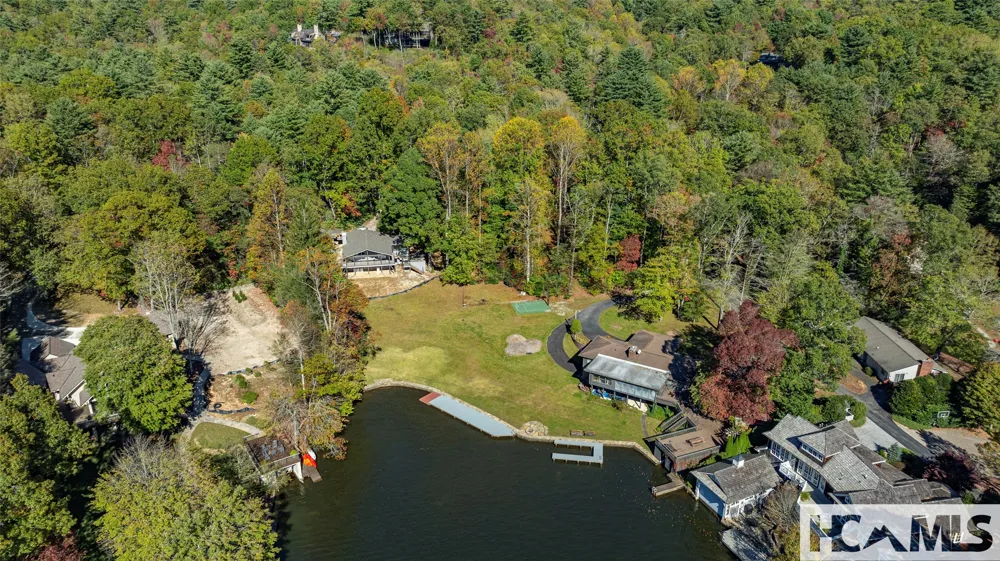 905 Cold Mountain Road Lake Toxaway, NC 28747