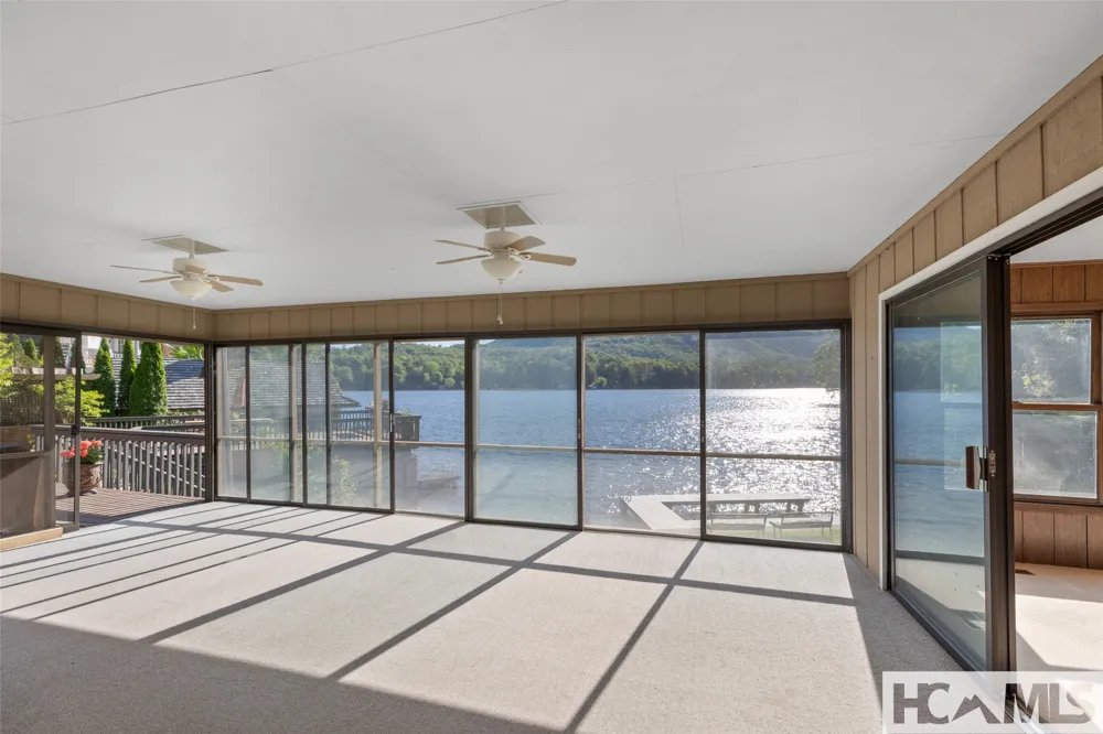 905 Cold Mountain Road Lake Toxaway, NC 28747