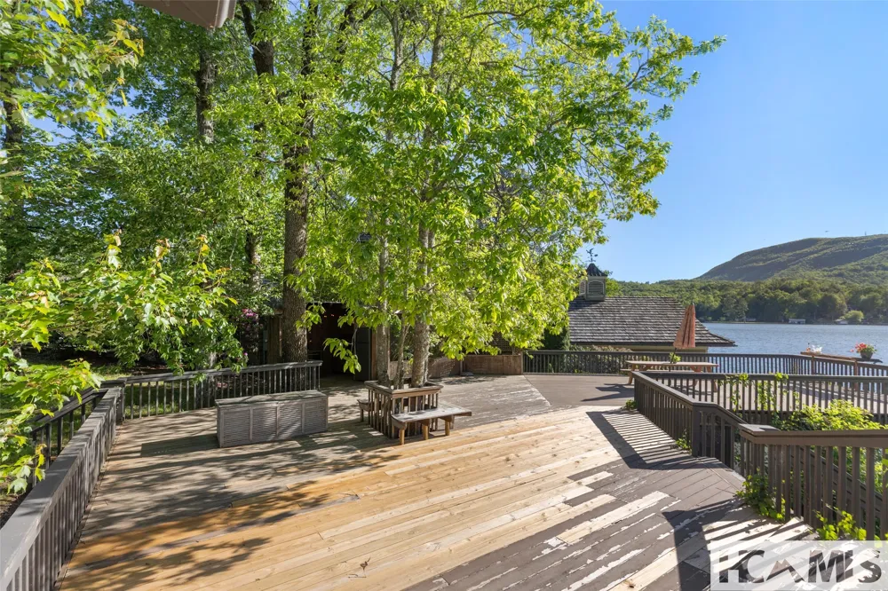 905 Cold Mountain Road Lake Toxaway, NC 28747