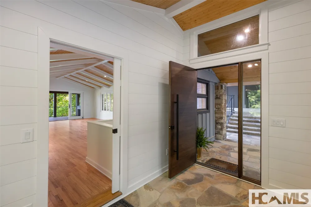 905 Cold Mountain Road Lake Toxaway, NC 28747