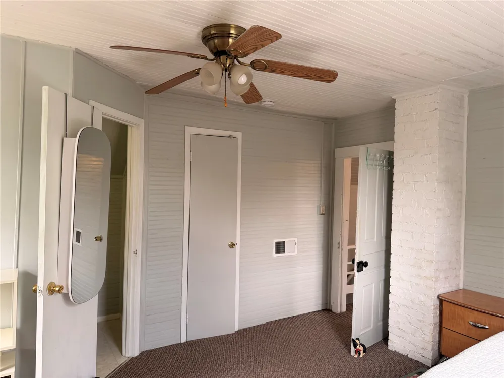 29 Regal Avenue Sylva, NC 28779