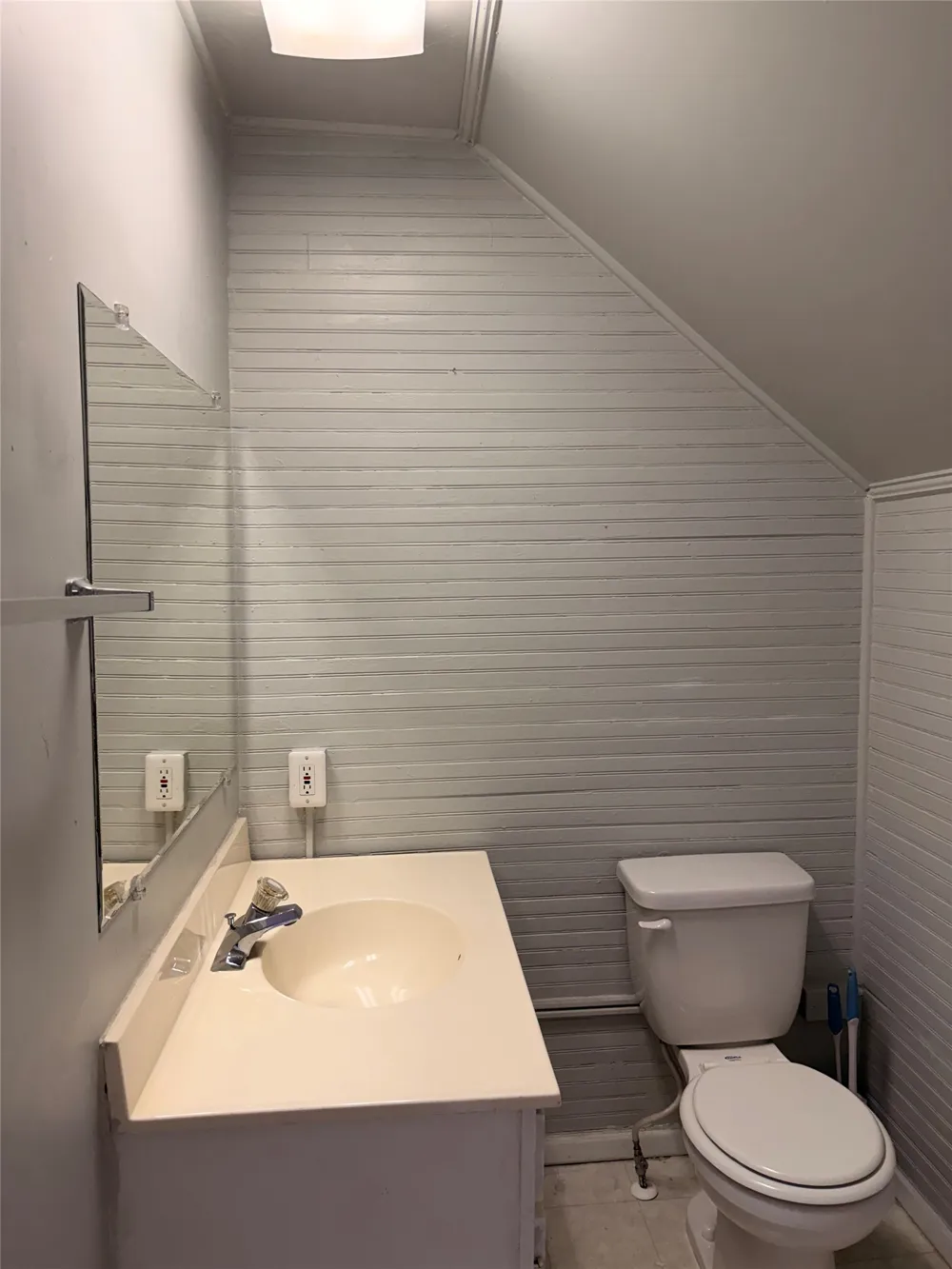29 Regal Avenue Sylva, NC 28779