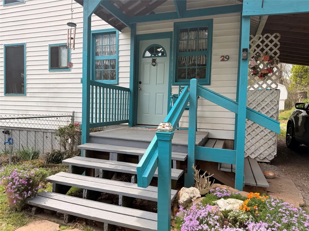 29 Regal Avenue Sylva, NC 28779