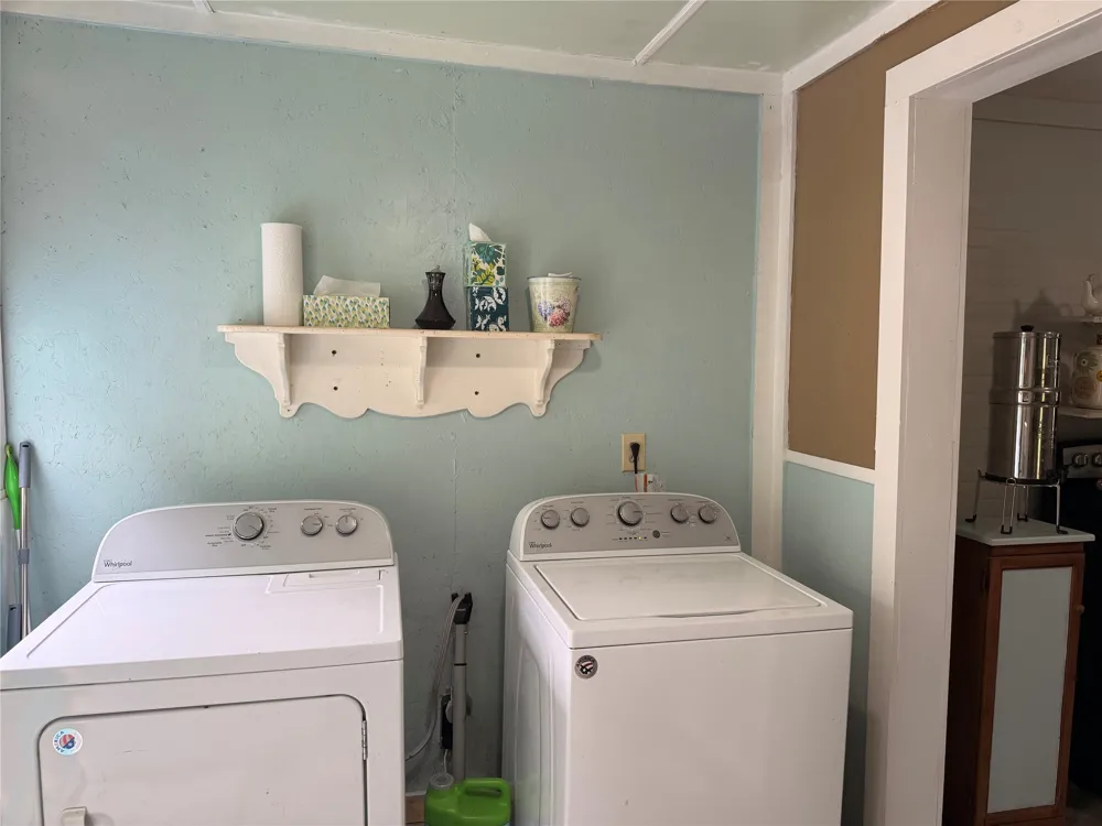 29 Regal Avenue Sylva, NC 28779