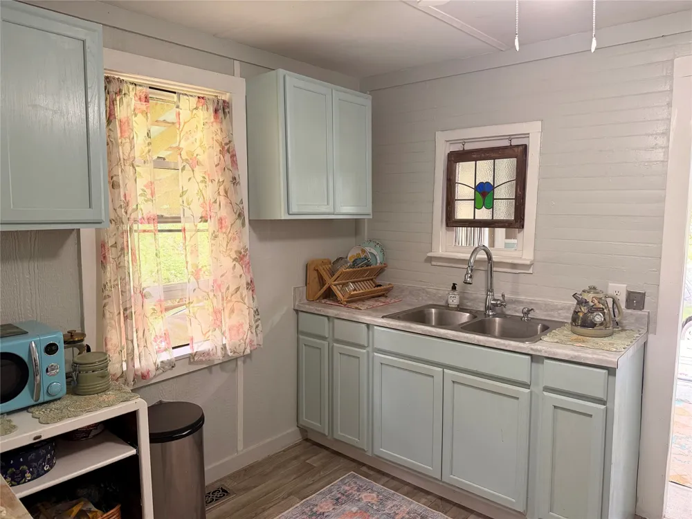 29 Regal Avenue Sylva, NC 28779