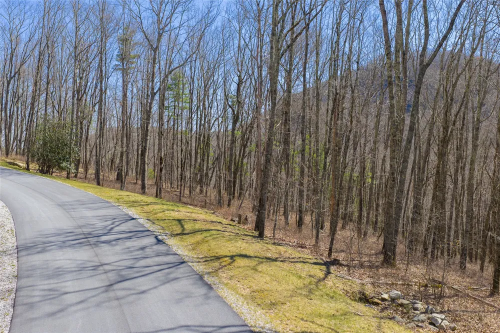 C34 Roaming Road Glenville, NC 28736