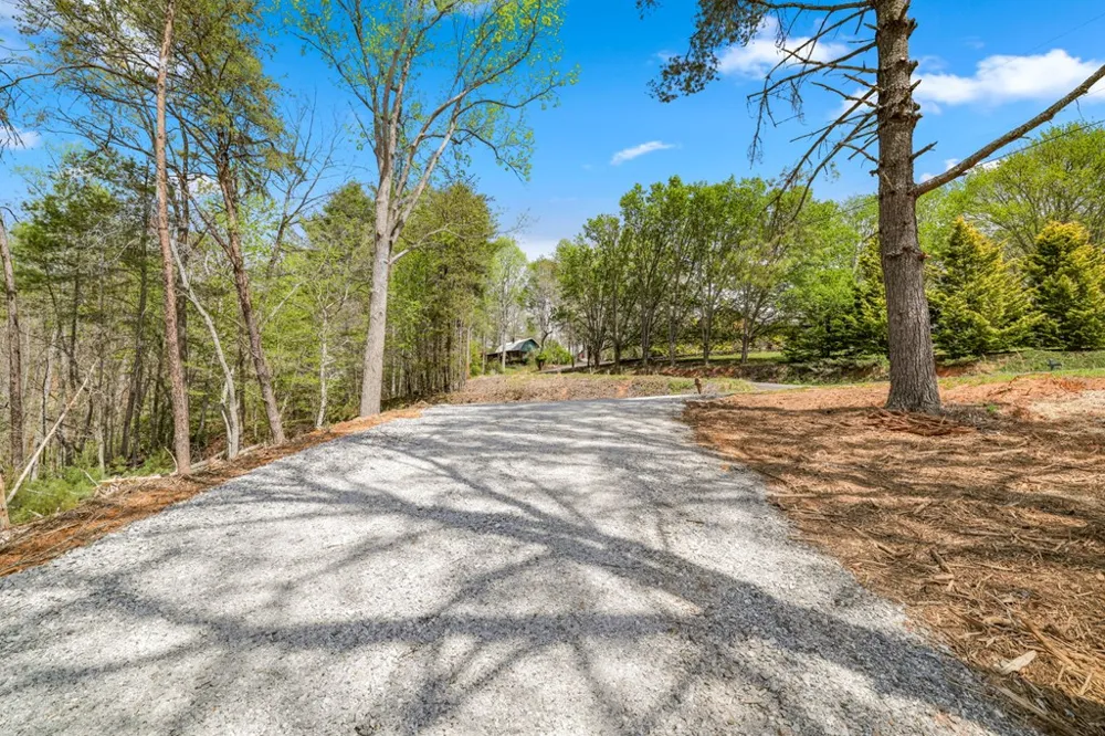 Dowdle Mountain Road Franklin, NC 28734
