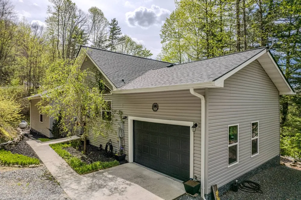 Deep Gap Rd. Bryson City, NC 28713