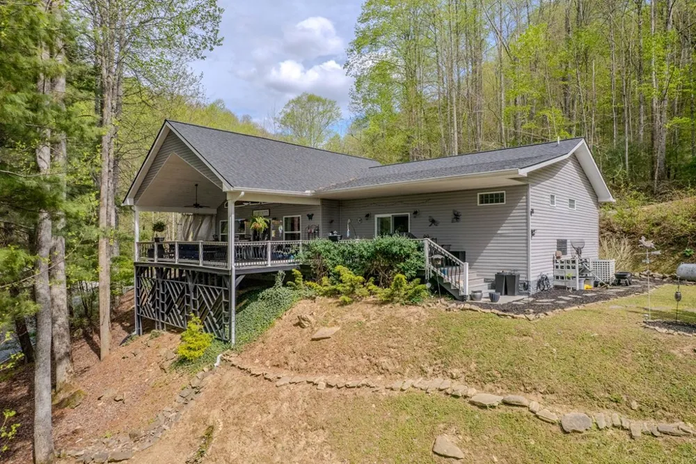 Deep Gap Rd. Bryson City, NC 28713