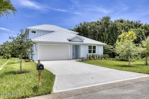 72 Aurora Avenue