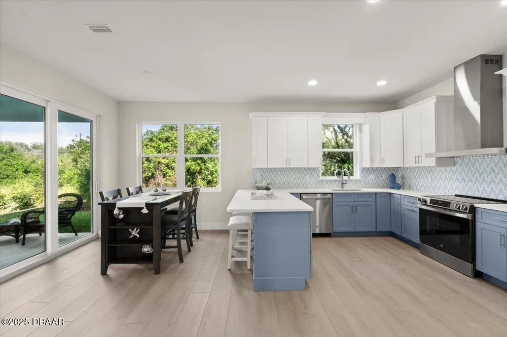 72 Aurora Avenue Ponce Inlet, FL 32127