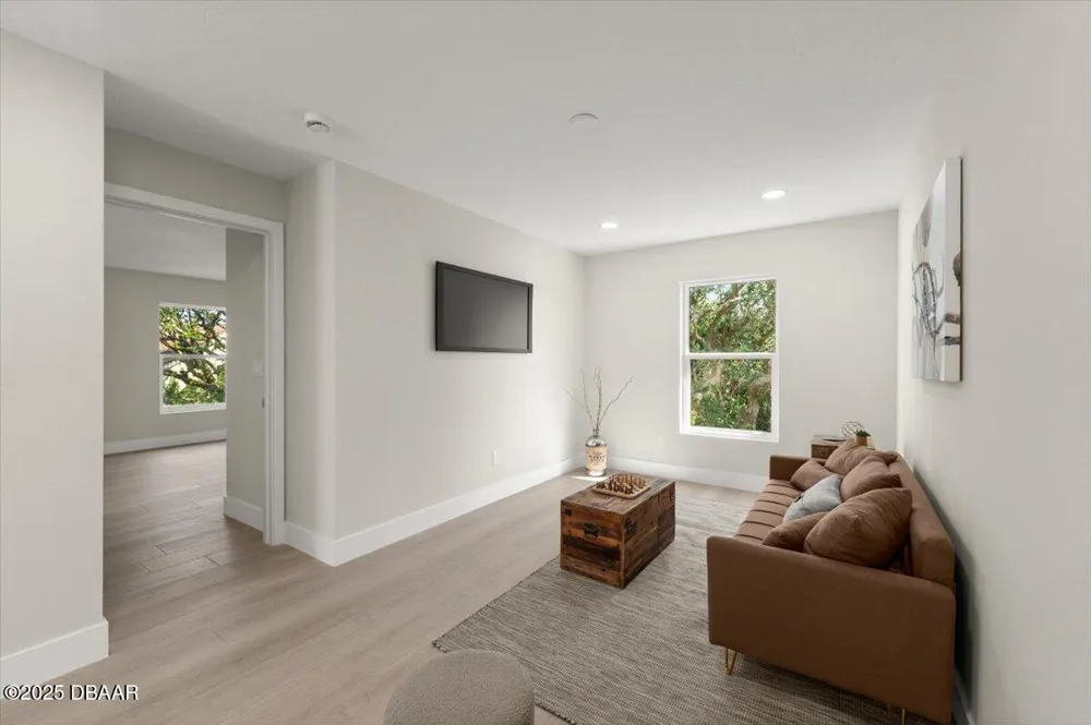 72 Aurora Avenue Ponce Inlet, FL 32127