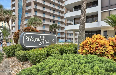 3743 S Atlantic Avenue #10B