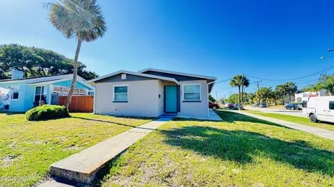 901 Peninsula Drive #227 Jessamine Blvd