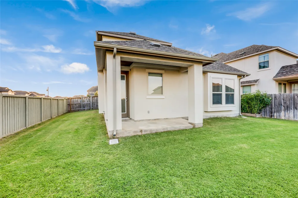 100 Rangel Drive Liberty Hill, TX 78642