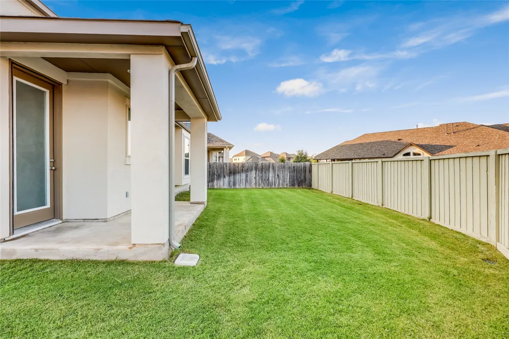 100 Rangel Drive Liberty Hill, TX 78642