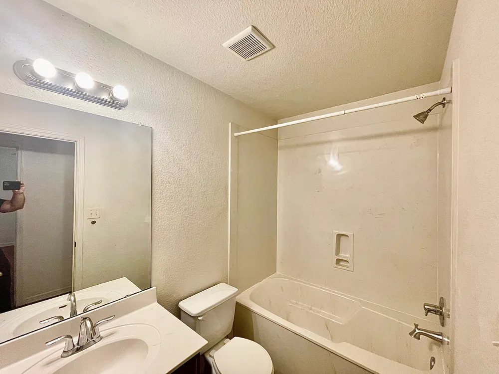5018 205 LOOP #B Temple, TX 76502