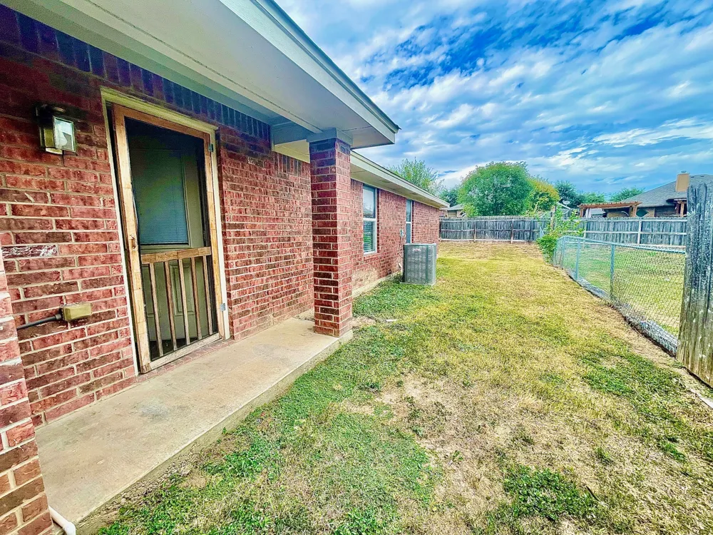5018 205 LOOP #B Temple, TX 76502
