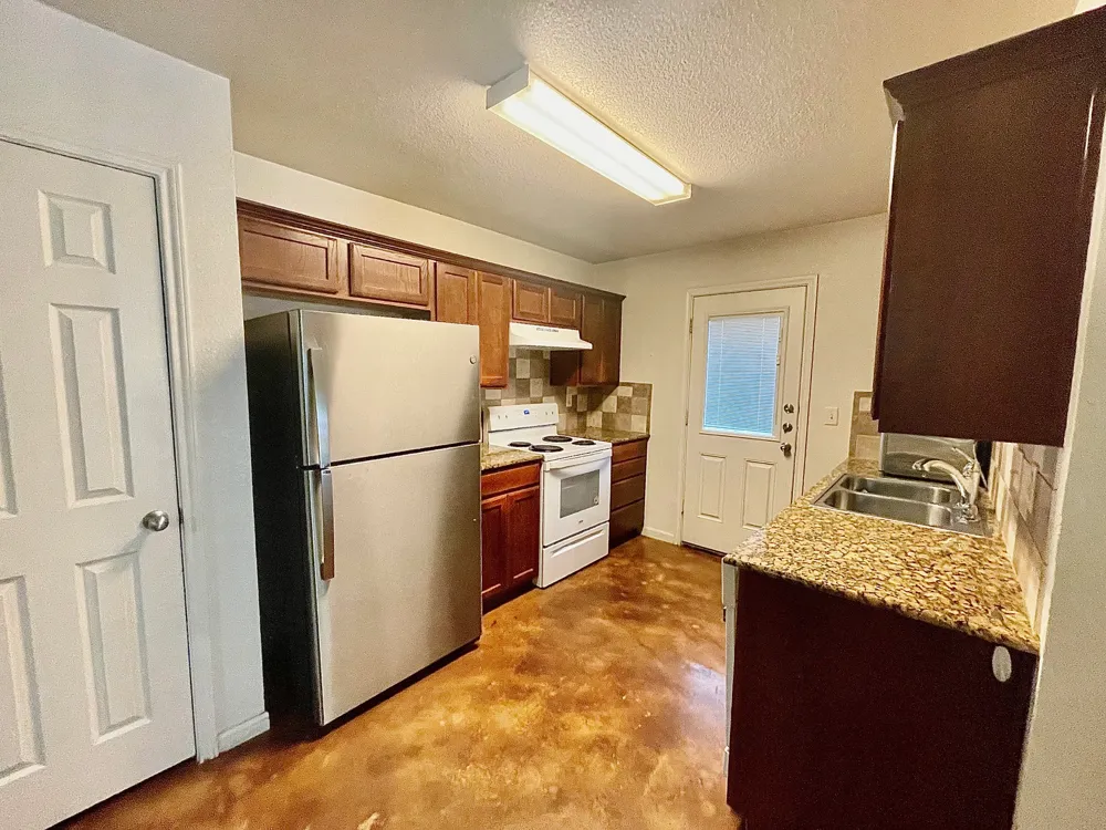 5018 205 LOOP #B Temple, TX 76502