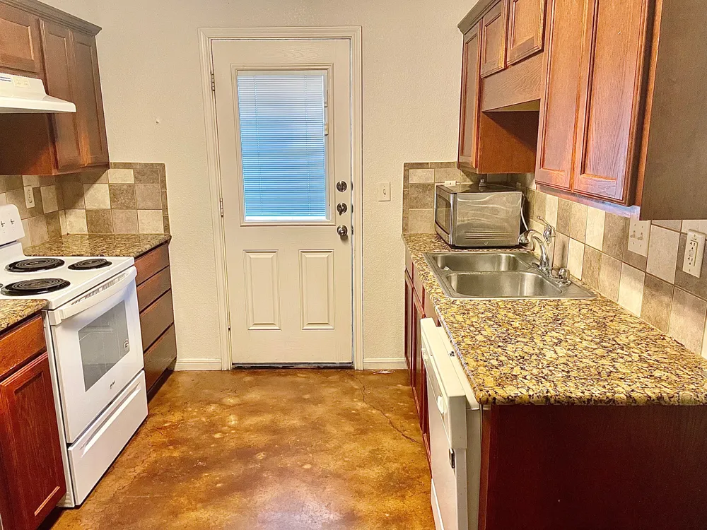 5018 205 LOOP #B Temple, TX 76502