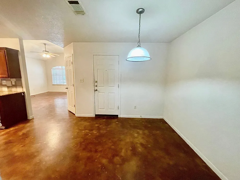 5018 205 LOOP #B Temple, TX 76502