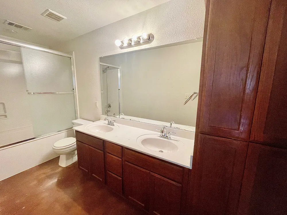 5018 205 LOOP #B Temple, TX 76502