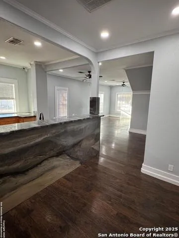 300 E Church St Three Rivers, TX 78071