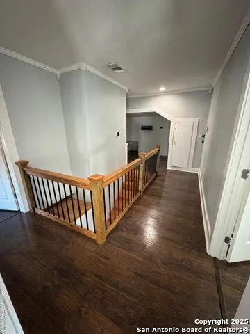 300 E Church St Three Rivers, TX 78071