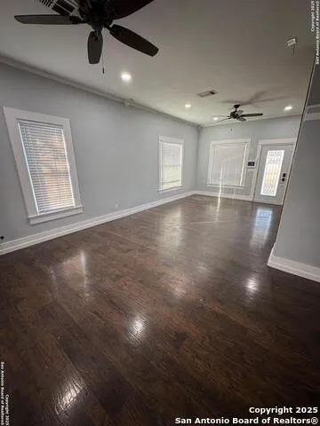 300 E Church St Three Rivers, TX 78071