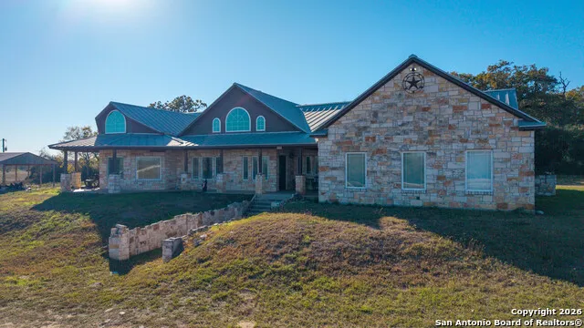 163 County Road 283 Harwood, TX 78632
