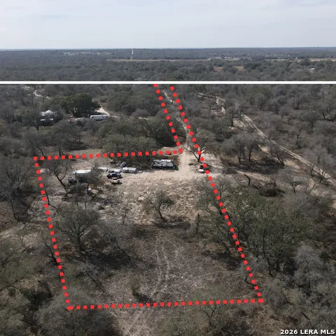4298 Eichman Rd Von Ormy, TX 78073