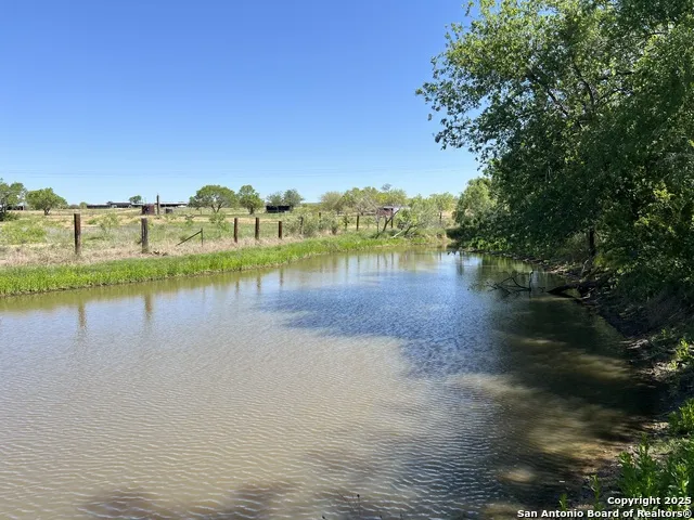 0 S State Highway 173 Devine, TX 78016
