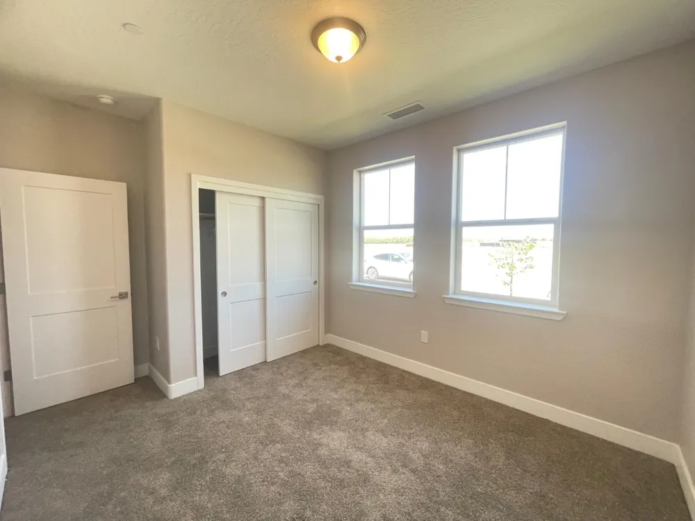 16191 West Sunset Ave Kerman, CA 93630