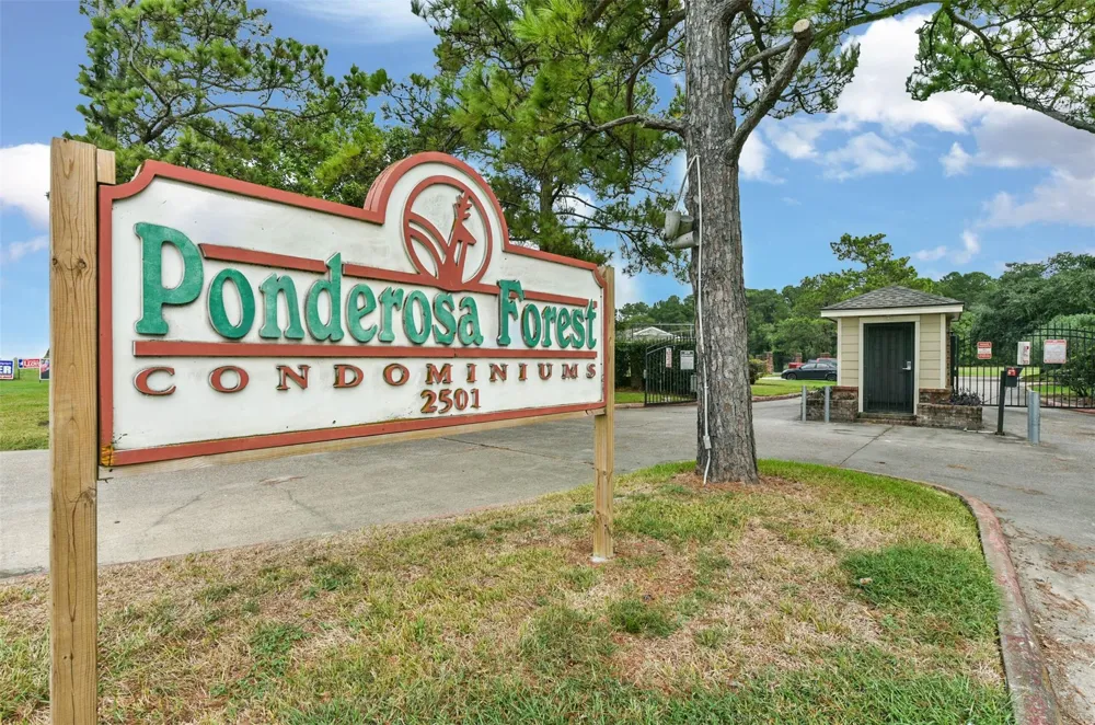 2501 Gulf Freeway #274 Dickinson, TX 77539