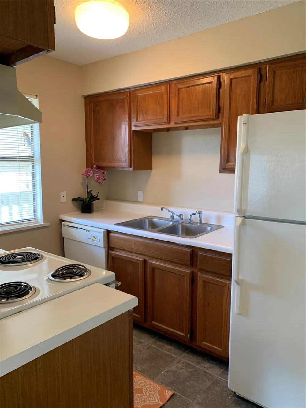 2501 Gulf Freeway #280B Dickinson, TX 77539