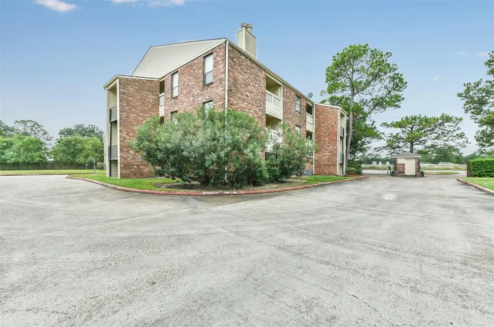 2501 Gulf Freeway #269B Dickinson, TX 77539