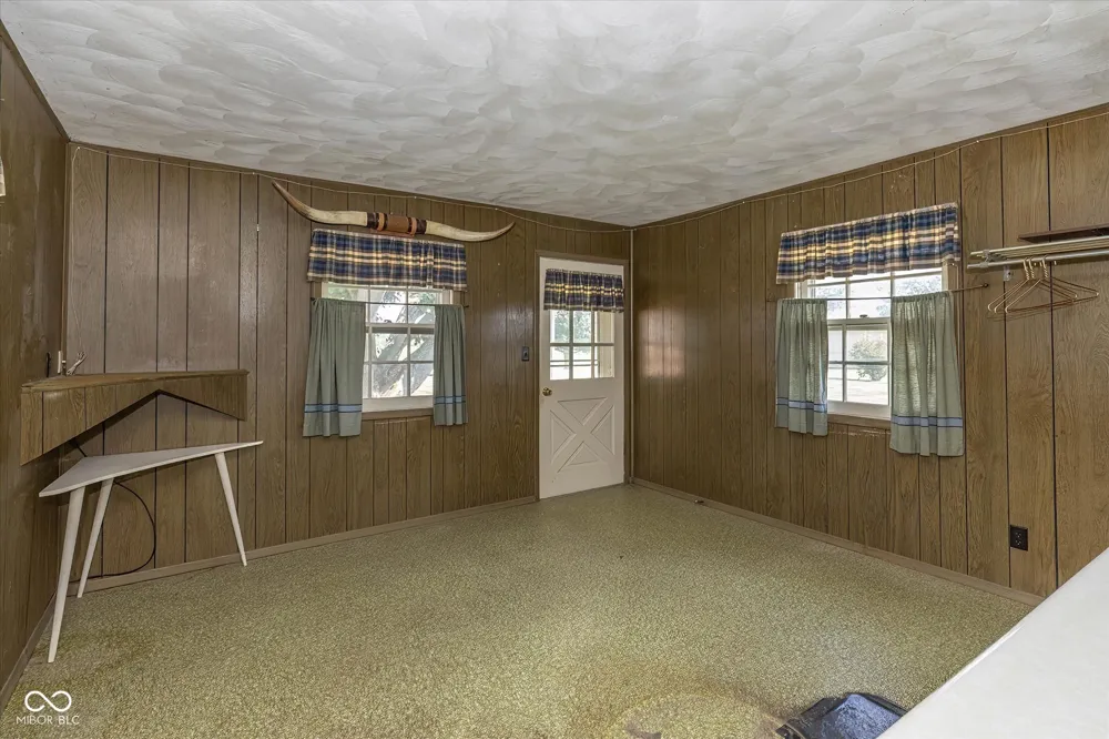 1208 Fulton Avenue Alexandria, IN 46001