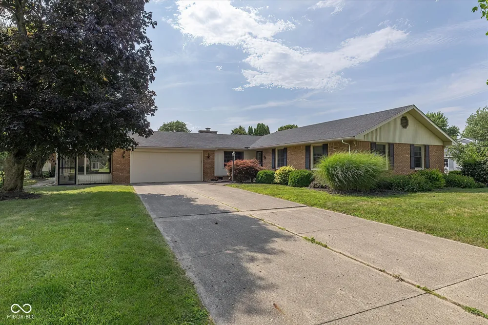 1208 Fulton Avenue Alexandria, IN 46001