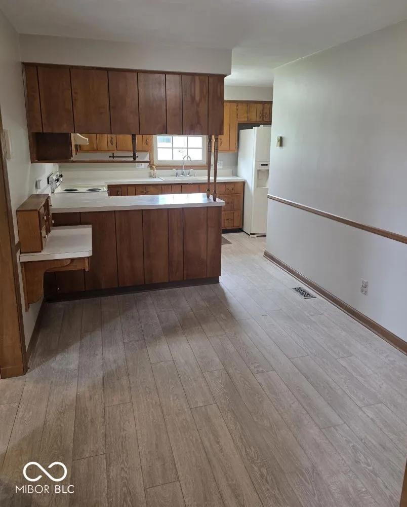 1208 Fulton Avenue Alexandria, IN 46001