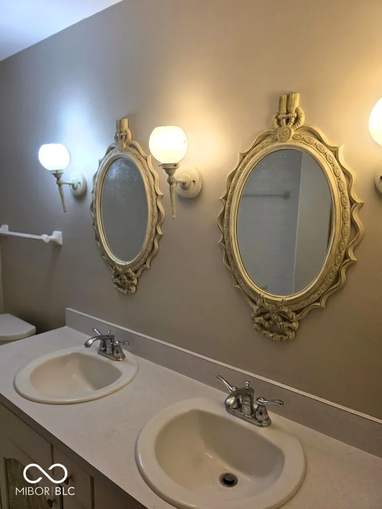 1208 Fulton Avenue Alexandria, IN 46001