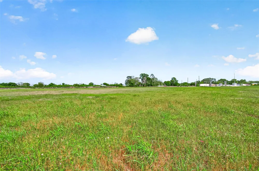 County Road 222 Wharton, TX 77488