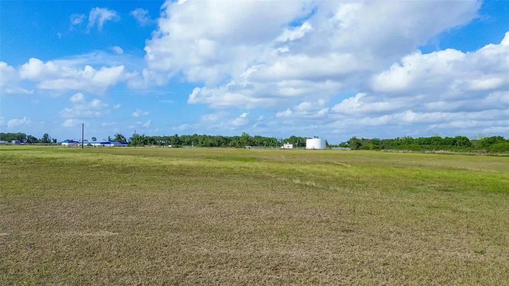 County Road 222 Wharton, TX 77488