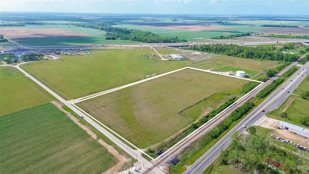 County Road 222 Wharton, TX 77488